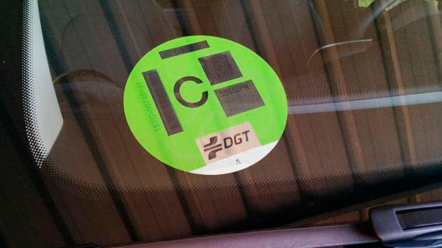 Hasta el 1 de julio, para cambiar el etiquetado ambiental de los coches.