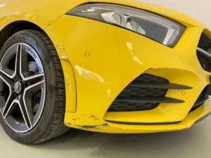 faro delantero derecho